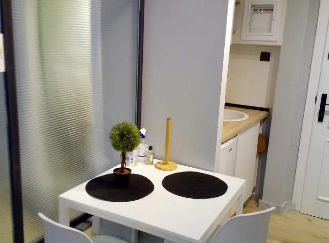 Agias Sofias Square Stunning Daire Selanik