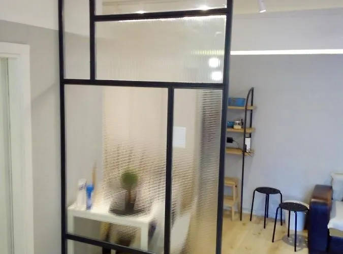 Daire Agias Sofias Square Stunning *